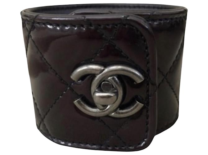Chanel CC-Armband Schwarz Lackleder  ref.1113888