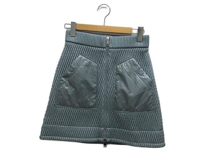 Saia Moncler acolchoada azul