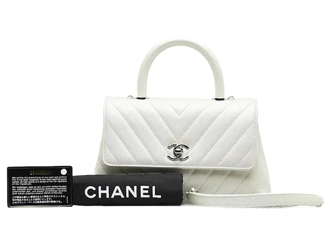 Chanel CC Chevron Caviar Handbag White Leather  ref.1114530