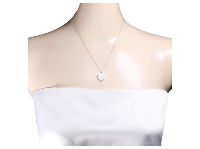 Tiffany & Co regresa a la etiqueta del corazón Plata Plata  ref.1114637