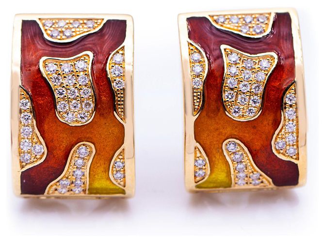 Autre Marque Orecchini in oro giallo con diamanti e smalto. D'oro