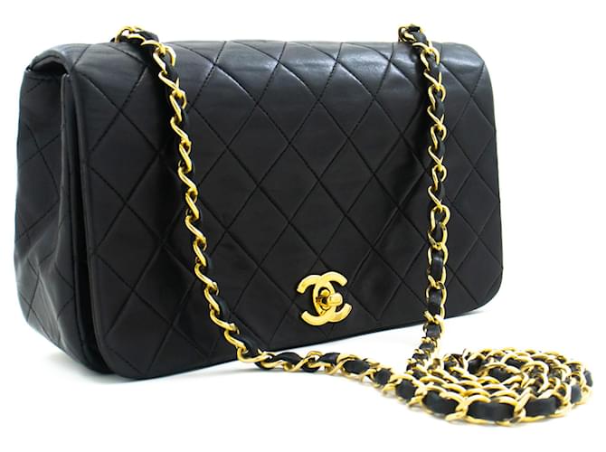 CHANEL Full Flap Bolsa de Ombro com Corrente Clutch Pele de Cordeiro Acolchoada Preta Preto Couro  ref.1115186