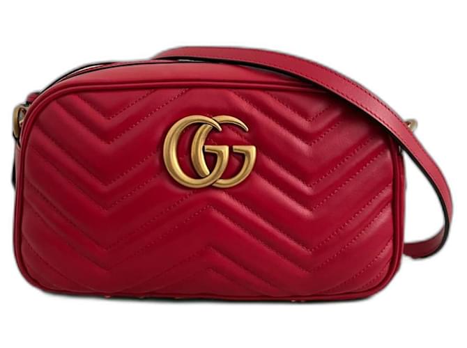 Gucci GG Marmont kleine Tasche Rot Leder  ref.1115354