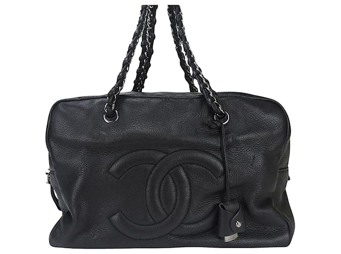 Timeless Chanel Logo CC Black Leather  ref.1115933