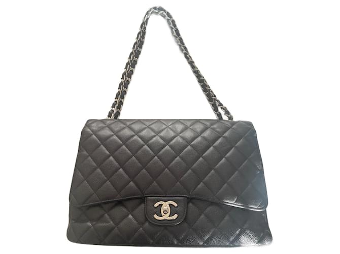 Chanel Timeless Maxi Jumbo Black Silver hardware Leather  ref.1116373