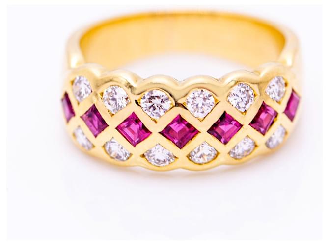 Autre Marque Anello con rubini e diamanti Bianco Rosso D'oro Oro giallo Diamante  ref.1116505