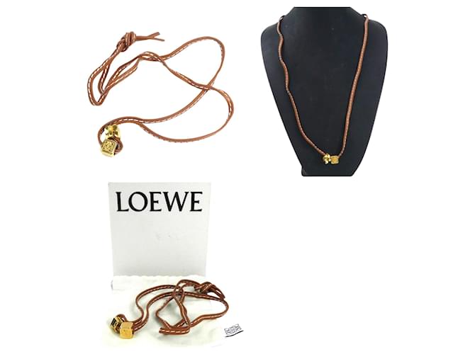 Loewe Anagram Pendant Brown Leather  ref.1117525