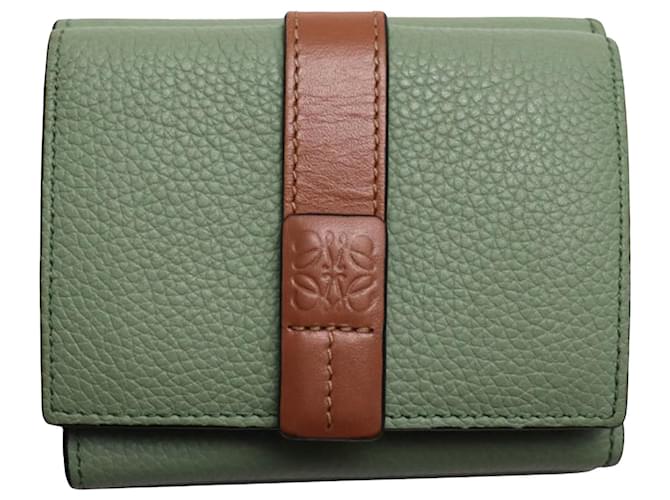 Loewe Trifold Wallet Green Leather  ref.1118369