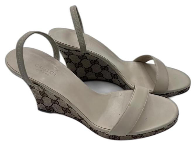 Gucci Sandals Beige Eggshell Leather  ref.1119692