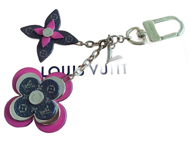 Llavero y decoración de bolso Louis Vuitton Blooming Flowers Rosa Gold hardware Monograma Cuero Metal  ref.1157468