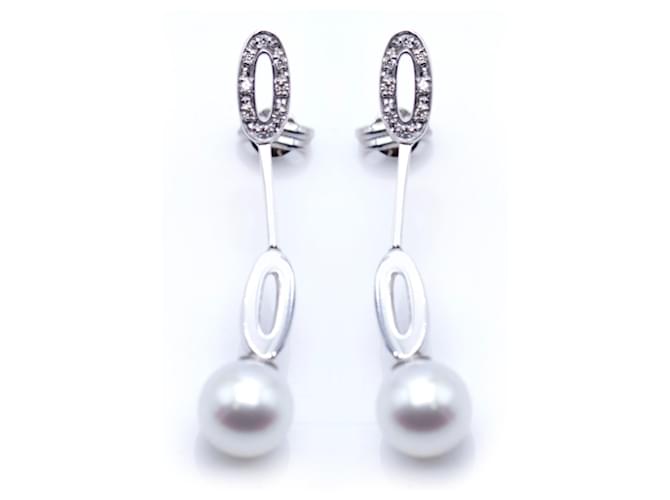 Autre Marque Long earrings in white gold and pearls  ref.1120691