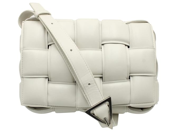 Bottega Veneta Padded Cassette Bag in White Leather Pony-style calfskin  ref.1121228