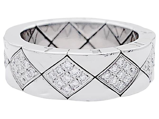 Bague Chanel, "Matelassé", or blanc et diamants.  ref.1123101