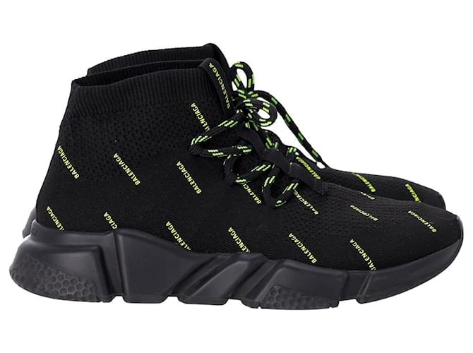 Zapatillas deportivas Balenciaga Speed con cordones y estampado integral en poliéster negro  ref.1124832