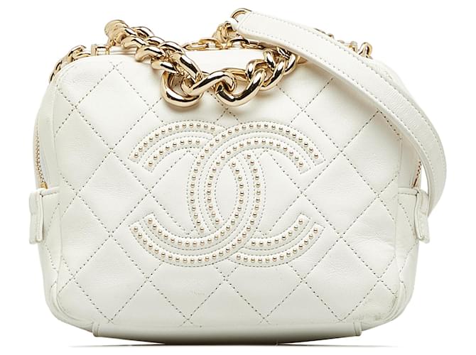 Chanel White Studded CC Camera Bag Leather  ref.1125178