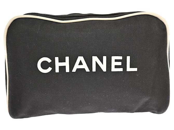 Classique Chanel Toile Noir  ref.1125322