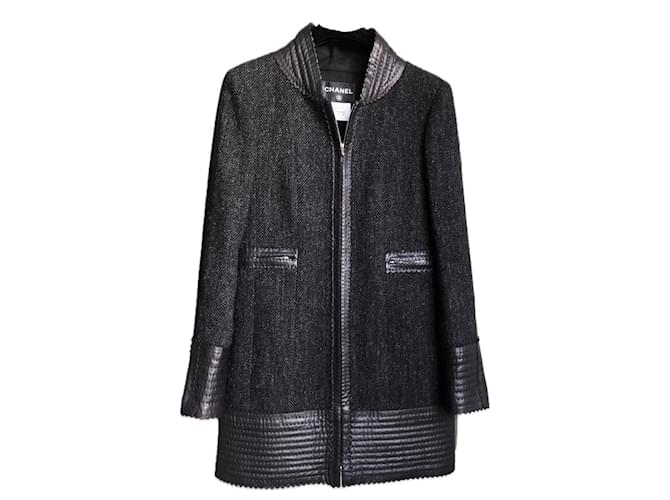 Chanel Tweed-Mantel mit Lederdetails / Jacke Schwarz  ref.1127157