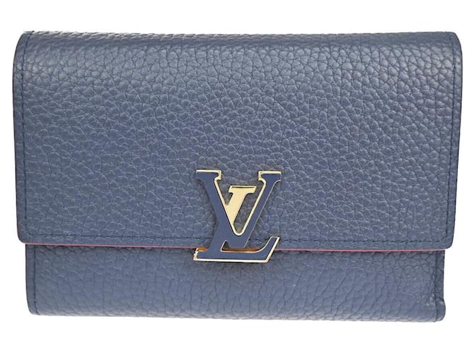 Louis Vuitton Capucines Azul marino Cuero  ref.1127295
