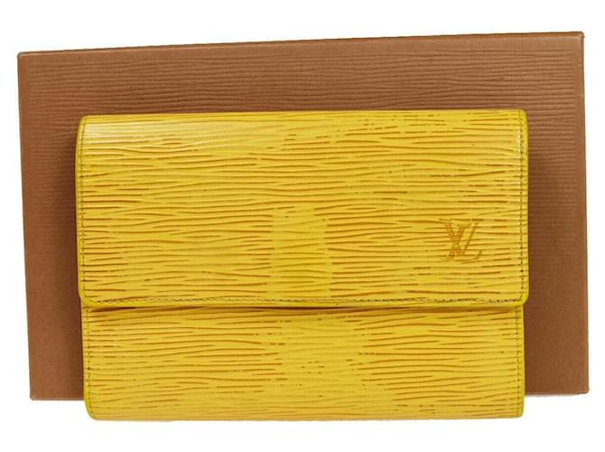 Louis Vuitton Porte-monnaie Amarelo Couro  ref.1127437