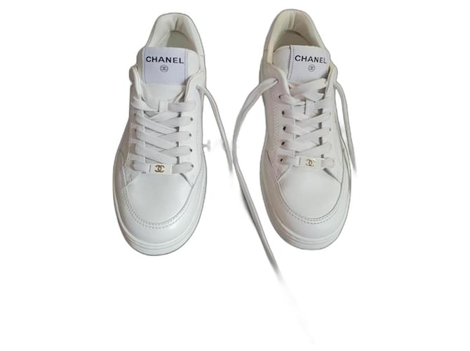 Chanel Sneakers White Leather  ref.1127961