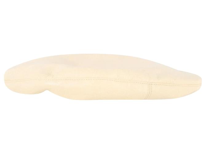 Nanushka Tarone Baskenmütze aus cremefarbenem veganem Leder Weiß Roh Synthetisch Kunstleder  ref.1128602