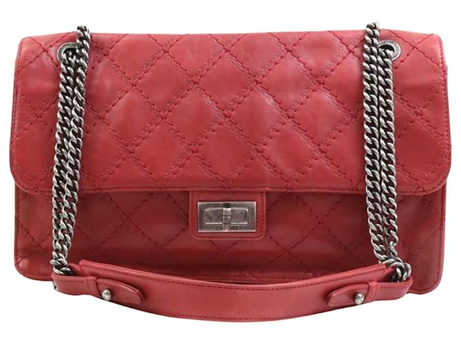 Chanel Matelassé Red Leather  ref.1130347