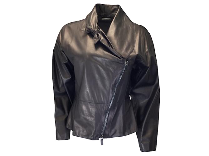 Giorgio Armani chaqueta de cuero negra con cremallera y detalle de lazo Negro  ref.1130511