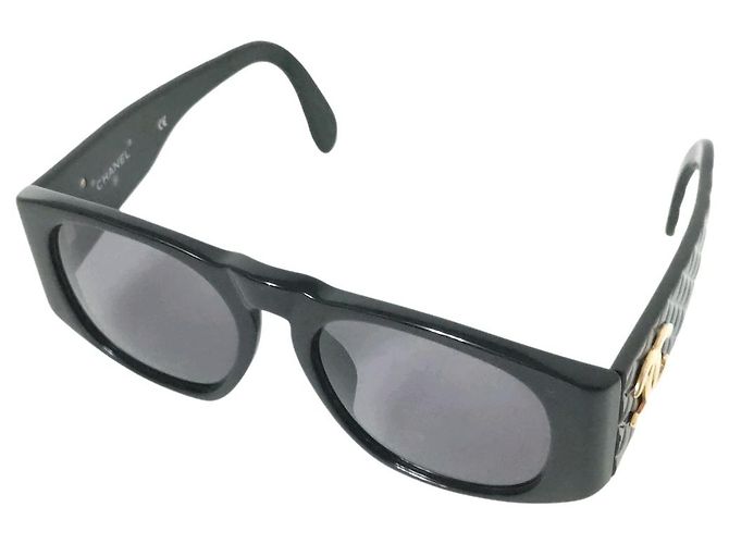 Timeless Chanel Matelassé Negro