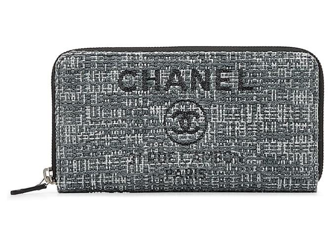 Portefeuille continental Chanel Deauville en tweed gris Tissu  ref.1130902