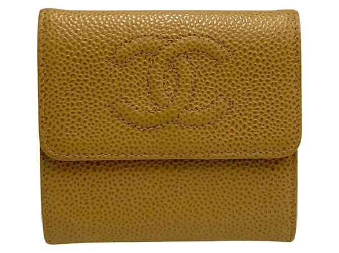 Timeless Chanel Logo CC Bege Couro  ref.1131432
