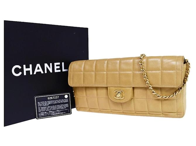 Chanel Chocolate bar Camel Leather  ref.1131475