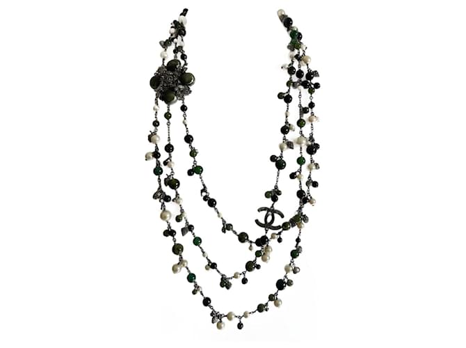 Chanel-Halskette Silber Olivgrün Hellgrün  ref.1131610