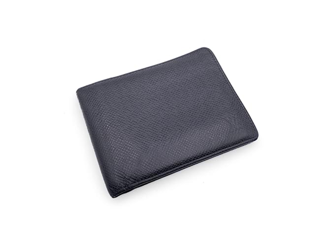 Louis Vuitton Black Taiga Leather Multiple Bifold Wallet  ref.1132100