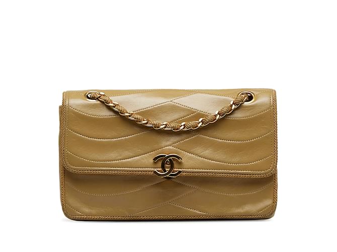 Brown Chanel Small Wave Lambskin Flap Bag Leather  ref.1133969