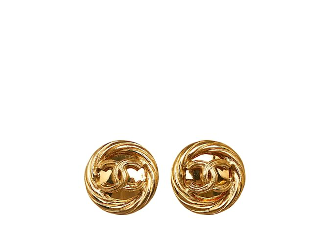 Gold Chanel CC Clip On Earrings Golden Gold-plated  ref.1134764