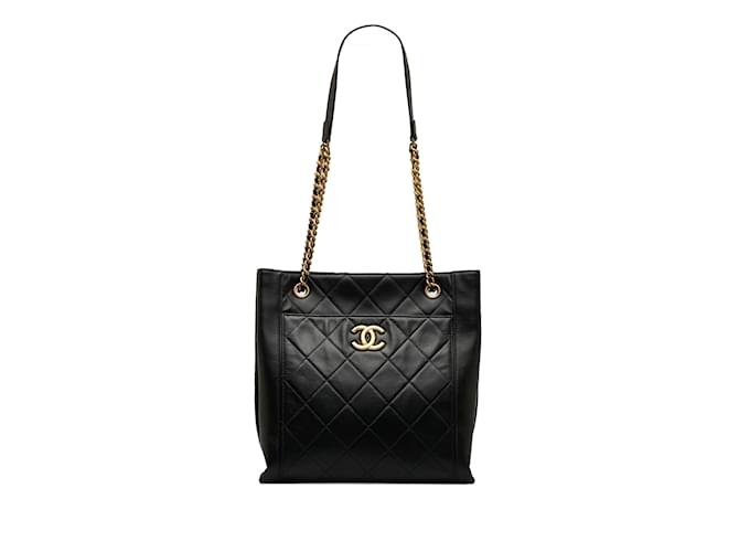 Bolso shopping Chanel CC de piel de becerro con bolsillo frontal negro Cuero  ref.1136141