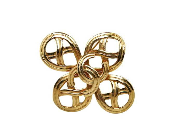 Gold Chanel CC Cross Brooch Golden Metal  ref.1137265