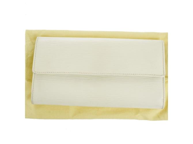 Louis Vuitton White Leather  ref.1137573