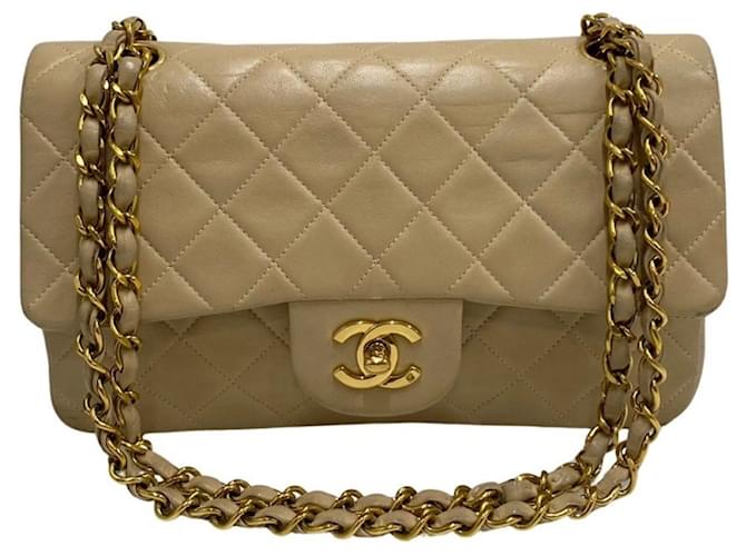 Classique Chanel Timeless Cuir Beige  ref.1145389
