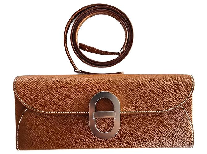 Hermès Wallet Bag LINK ANCHOR CHAIN TO GO Camel