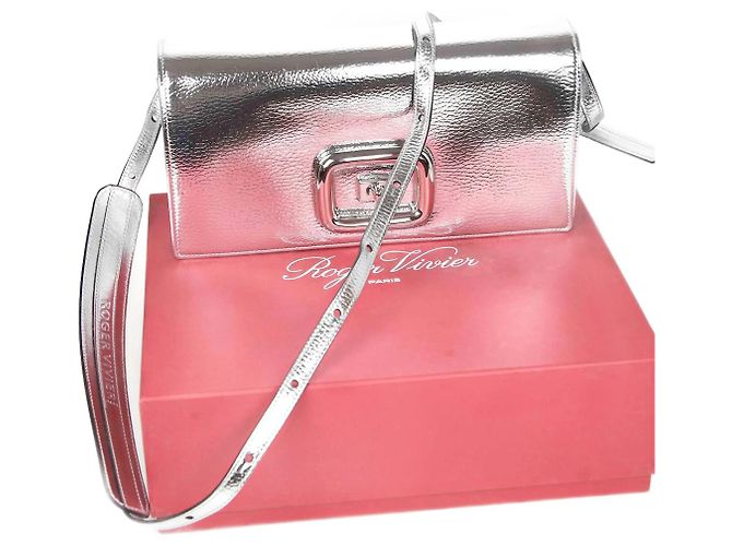 Roger Vivier Questa borsa a tracolla presenta un corpo in pelle Argento