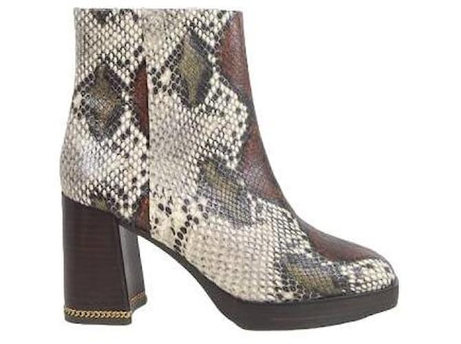 Tory Burch Leather boots Grey  ref.1145984