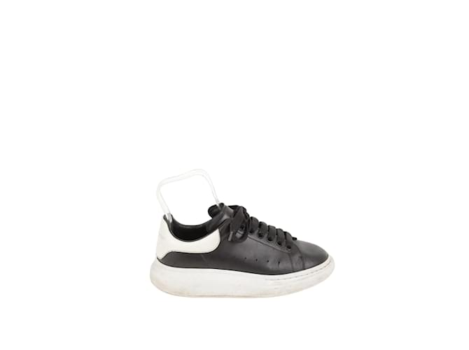 Alexander Mcqueen Leather sneakers Black  ref.1146605