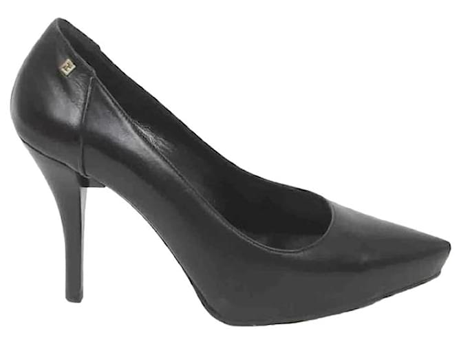 Fendi Leather Heels Black  ref.1146757