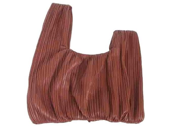 Nanushka Jen-Handtasche aus pflanzlichem Leder Braun  ref.1147193