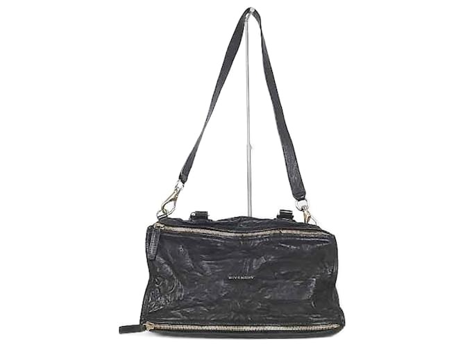 Givenchy Pandora leather shoulder bag Black  ref.1147222