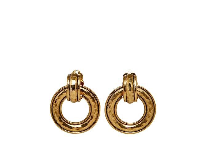 Boucles d'oreilles créoles dorées Chanel dorées Or jaune  ref.1150803