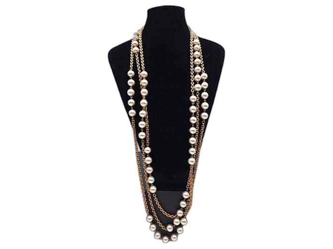 Chanel 1980s Triple Chain Pearl Necklace Golden Gold-plated  ref.1154752