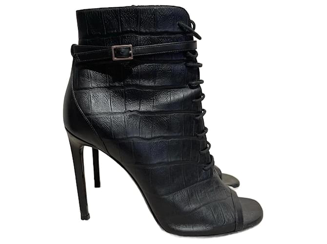 SAINT LAURENT  Ankle boots T.eu 40 leather Black  ref.1155109