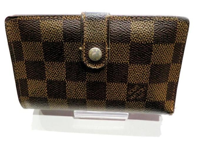 Louis Vuitton Porte-monnaie Brown Cloth  ref.1155279